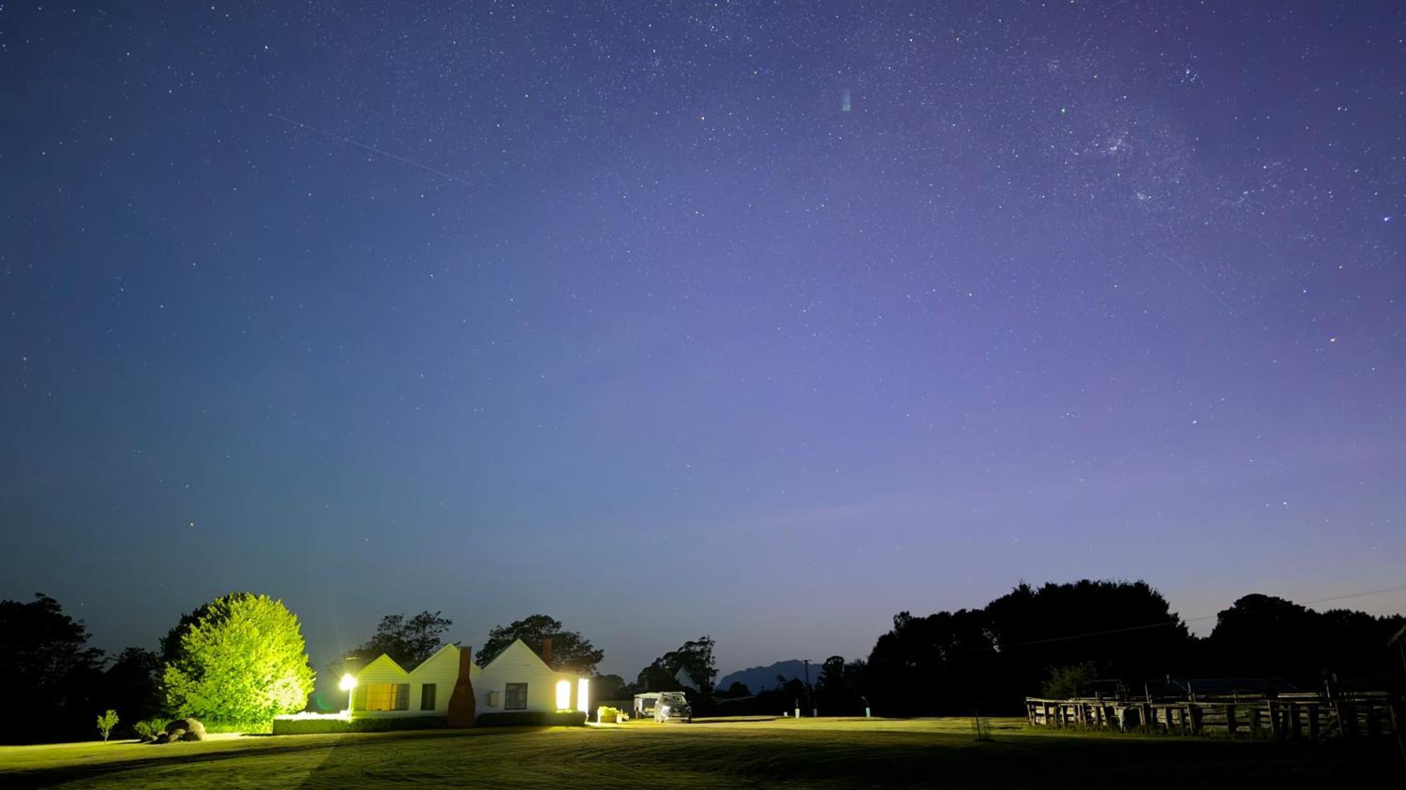 Buttons Cottage Under The Milky Way Nietta Exterior photo
